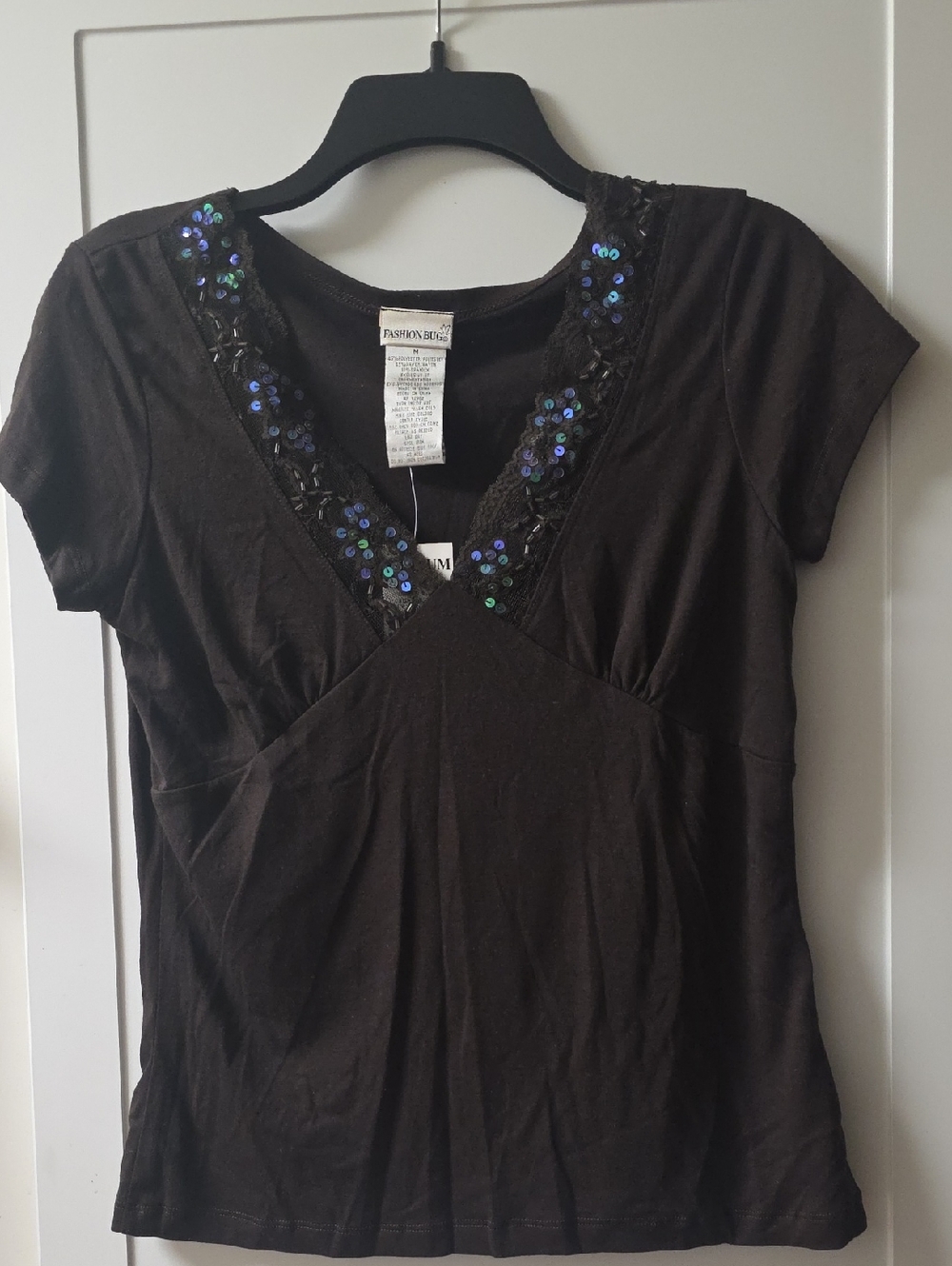 Fashion Bug Brown Short Sleeve V-Neck Top with Iridescent Sequin Trim Size M